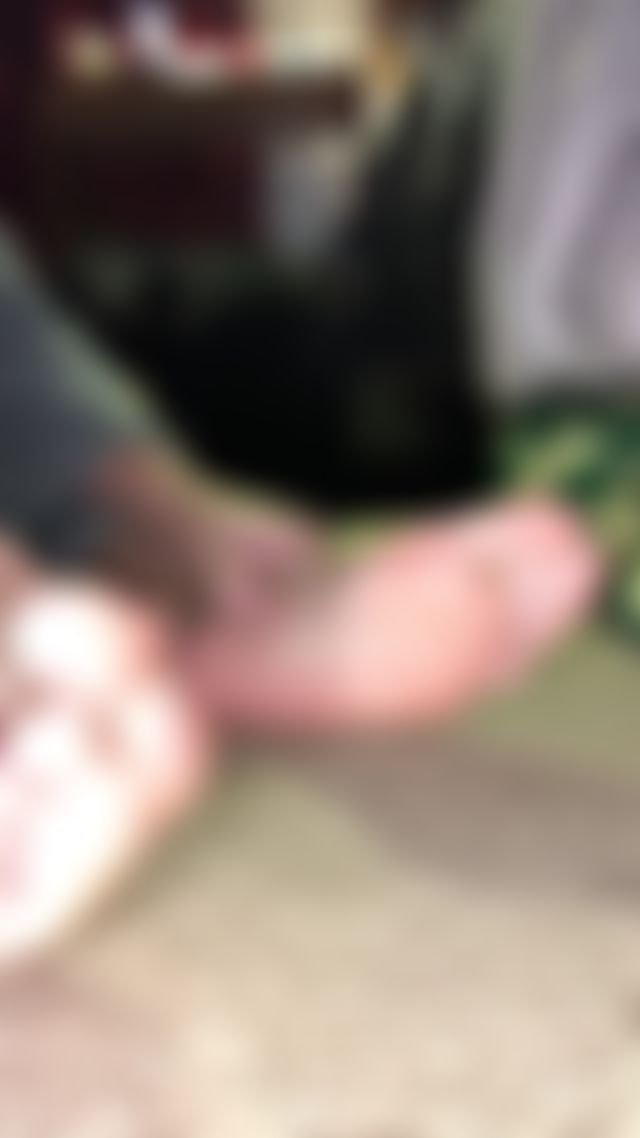 A little tease. Dm me for the full vid or custom content.