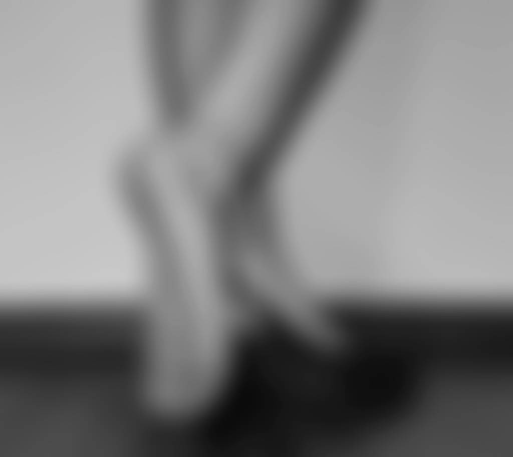 Nach einem langen Tag endlich raus aus den Heels 👠