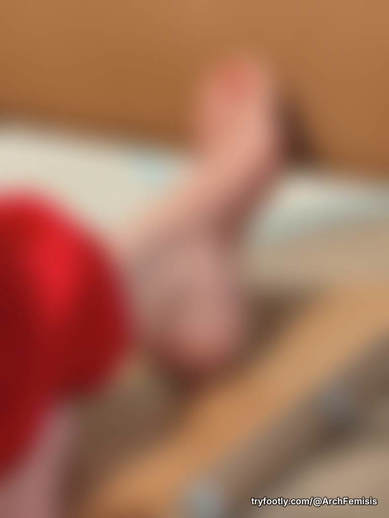 Kicking my foot up