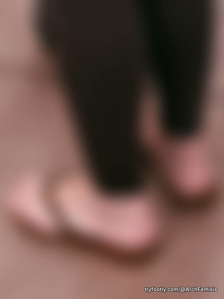 Flip floppin and chill