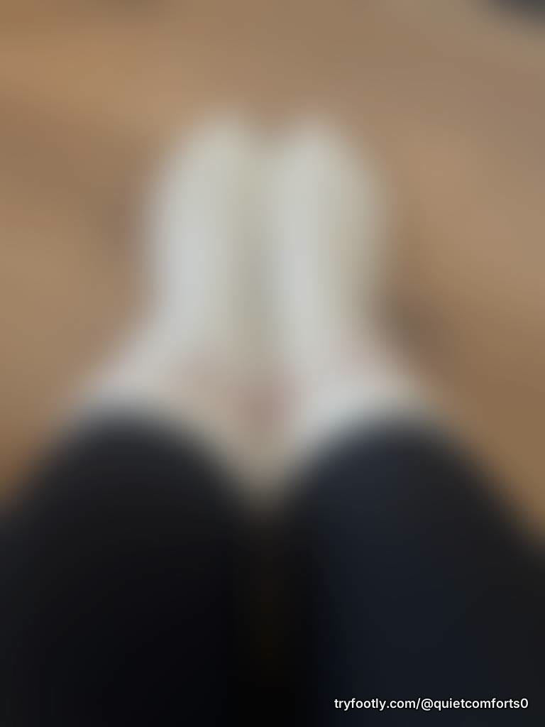 starting simple • cosy relaxed content coming soon ✨