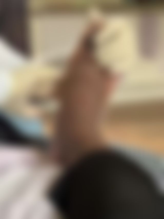Sounds and everything 😛🦶🏾💦