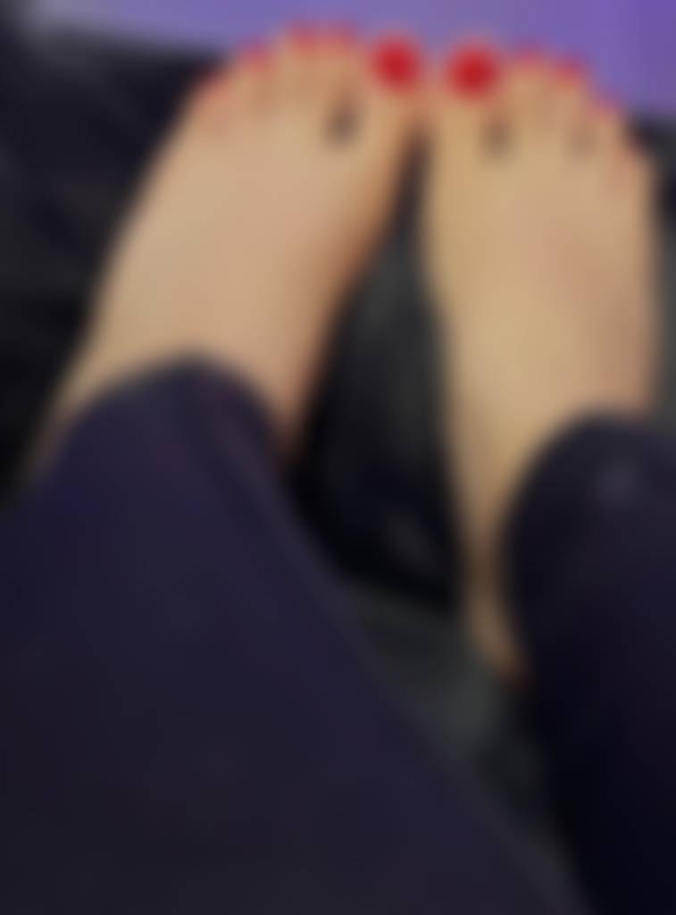 Clean red pedi❤️✨