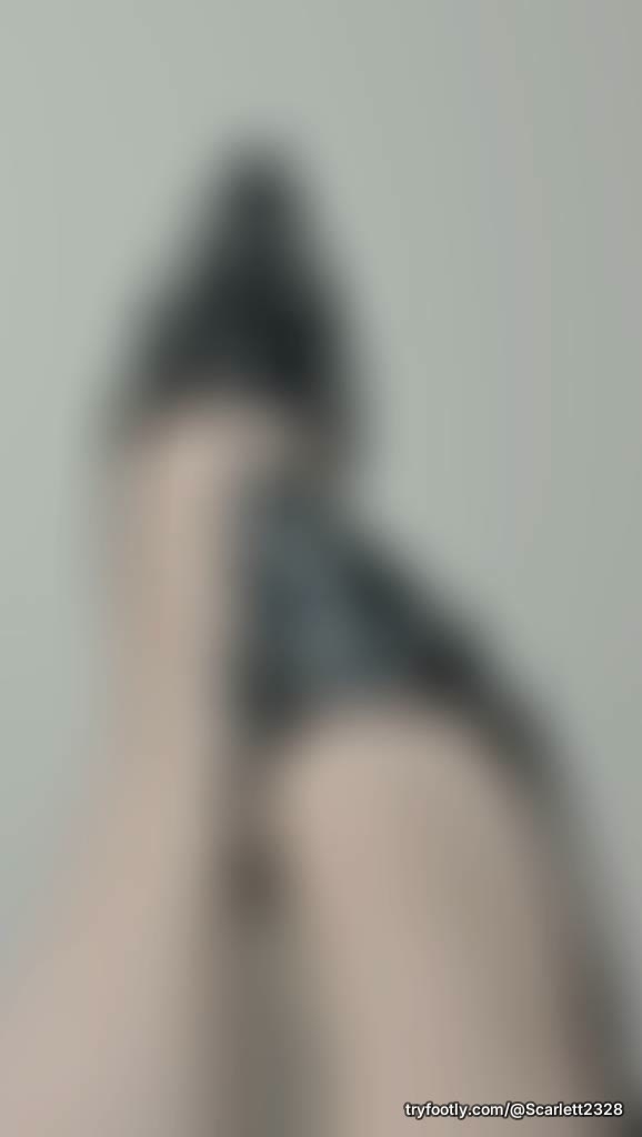 Elegancia y sensualidad ¿Cuál te gusta? 🔥