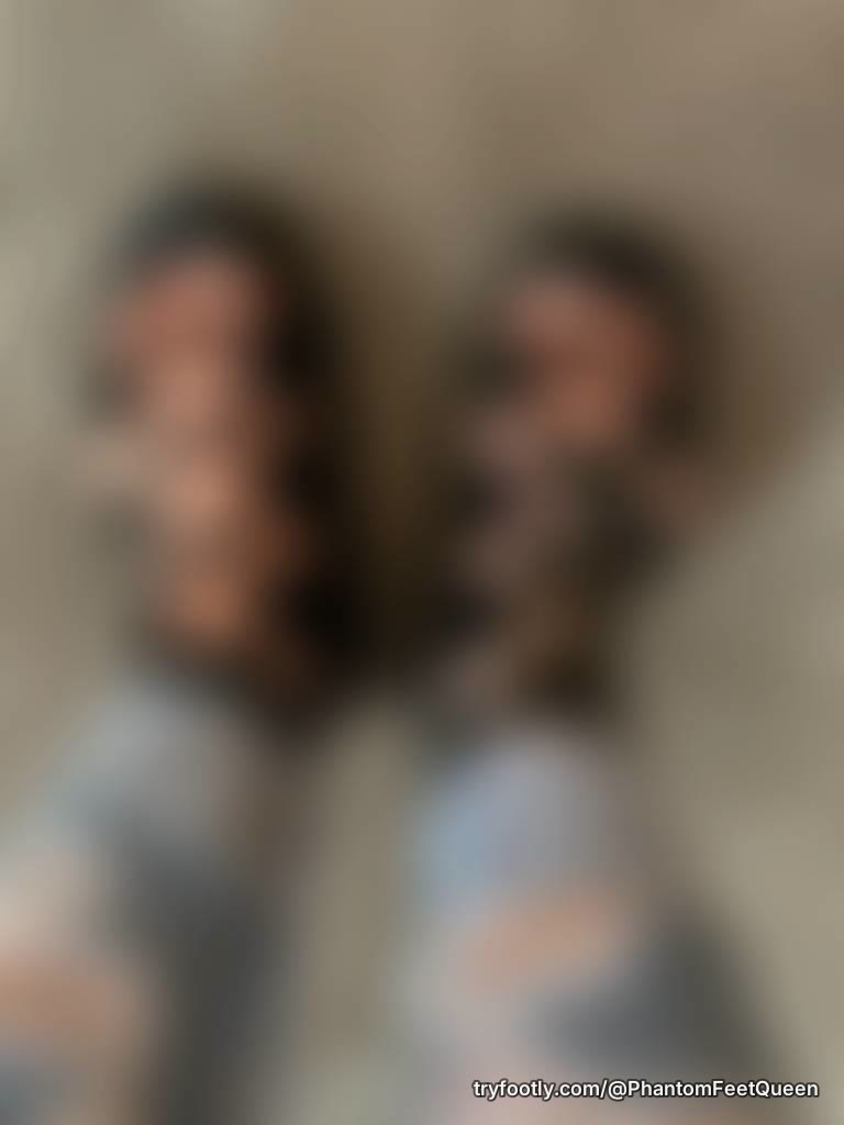 ⚡️ Little sneak peek for you ⚡️ Chipped pedi but still ready for you ⚡️DM me I'd love to c