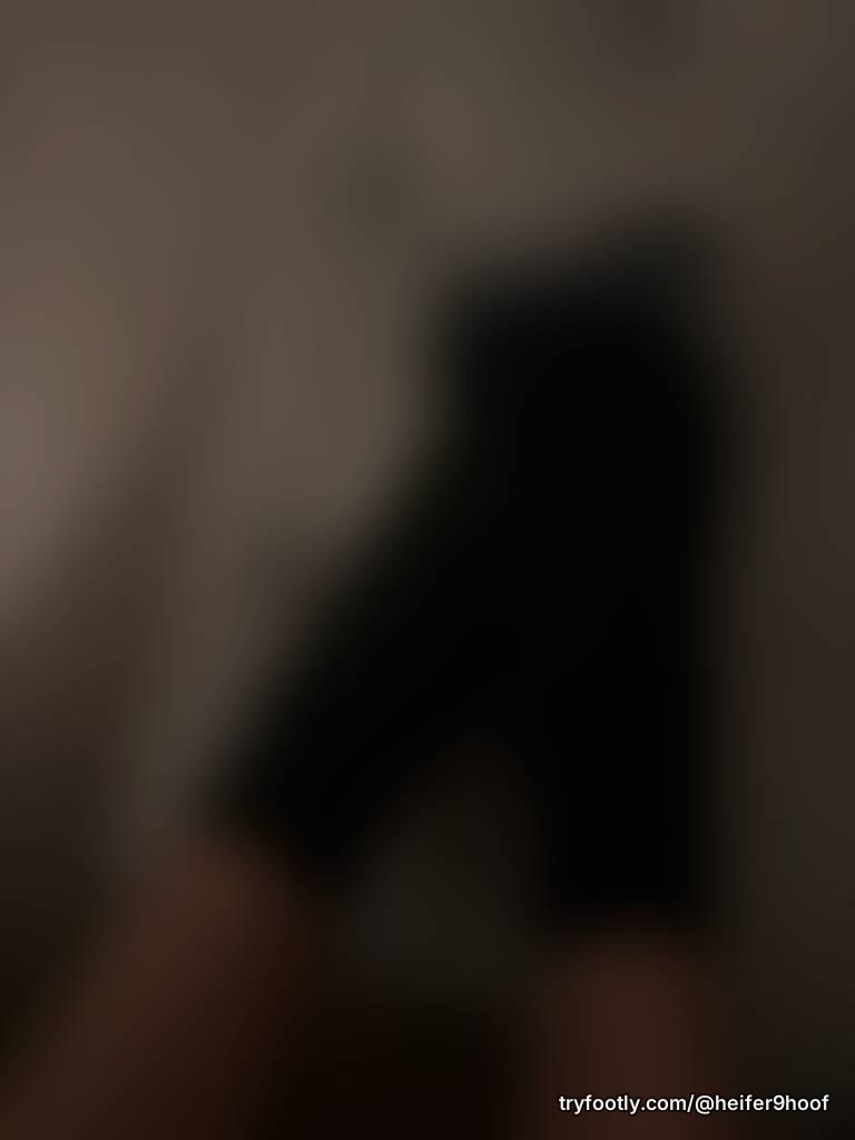 Hey y’all new to this please let me know any requests you have