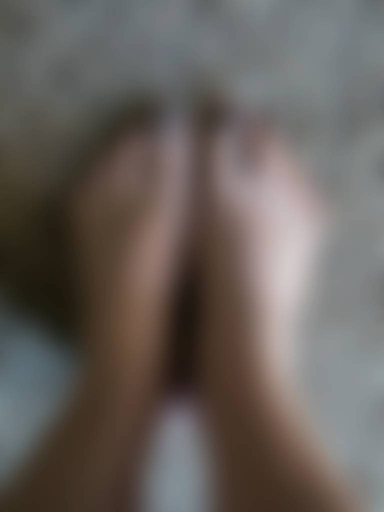 Message me if you like what you see 👀 😉