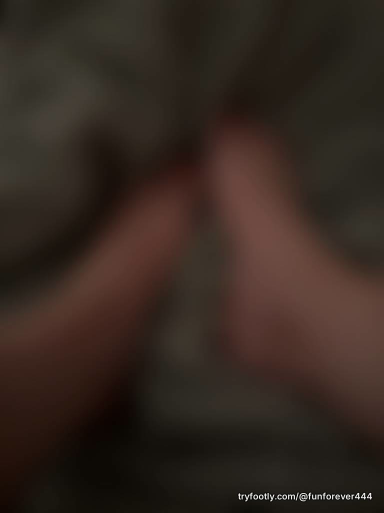 feet feet feet