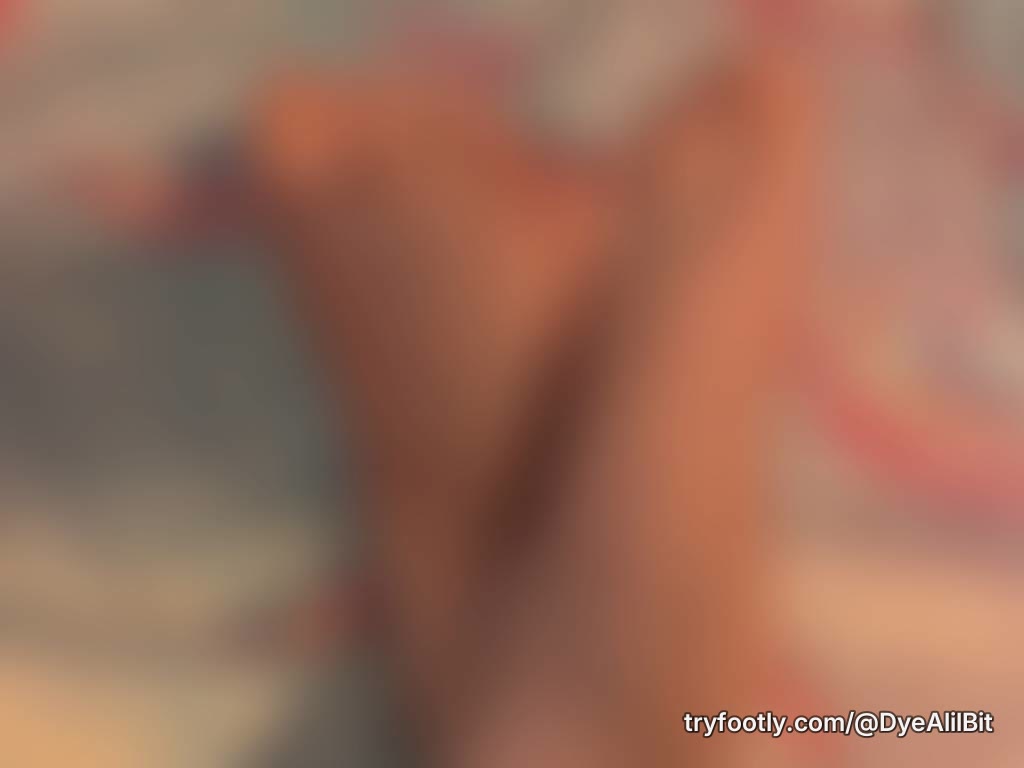 New to the site! What color should I paint my toes?