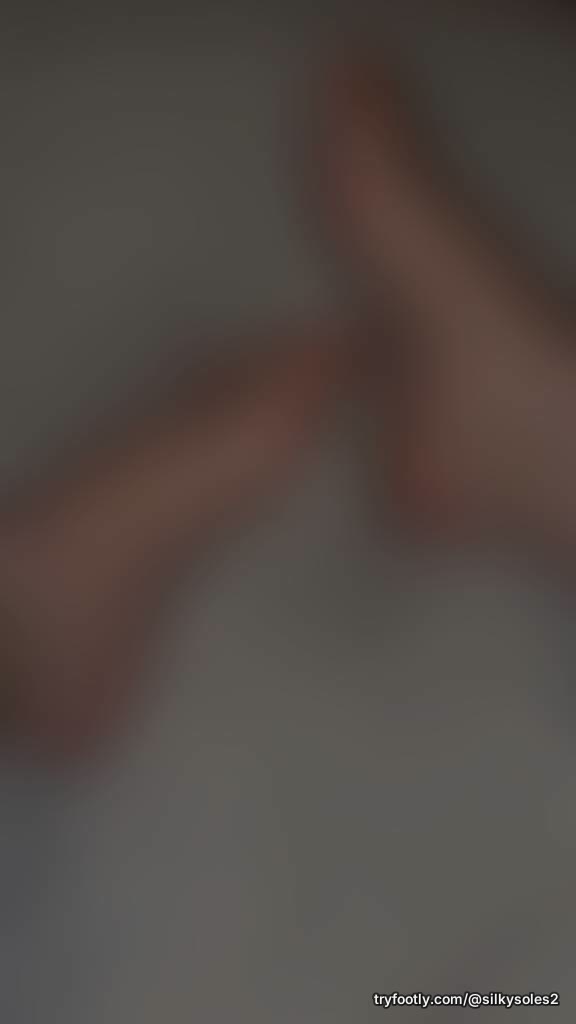 If you want to see more 🌶️ message me x
