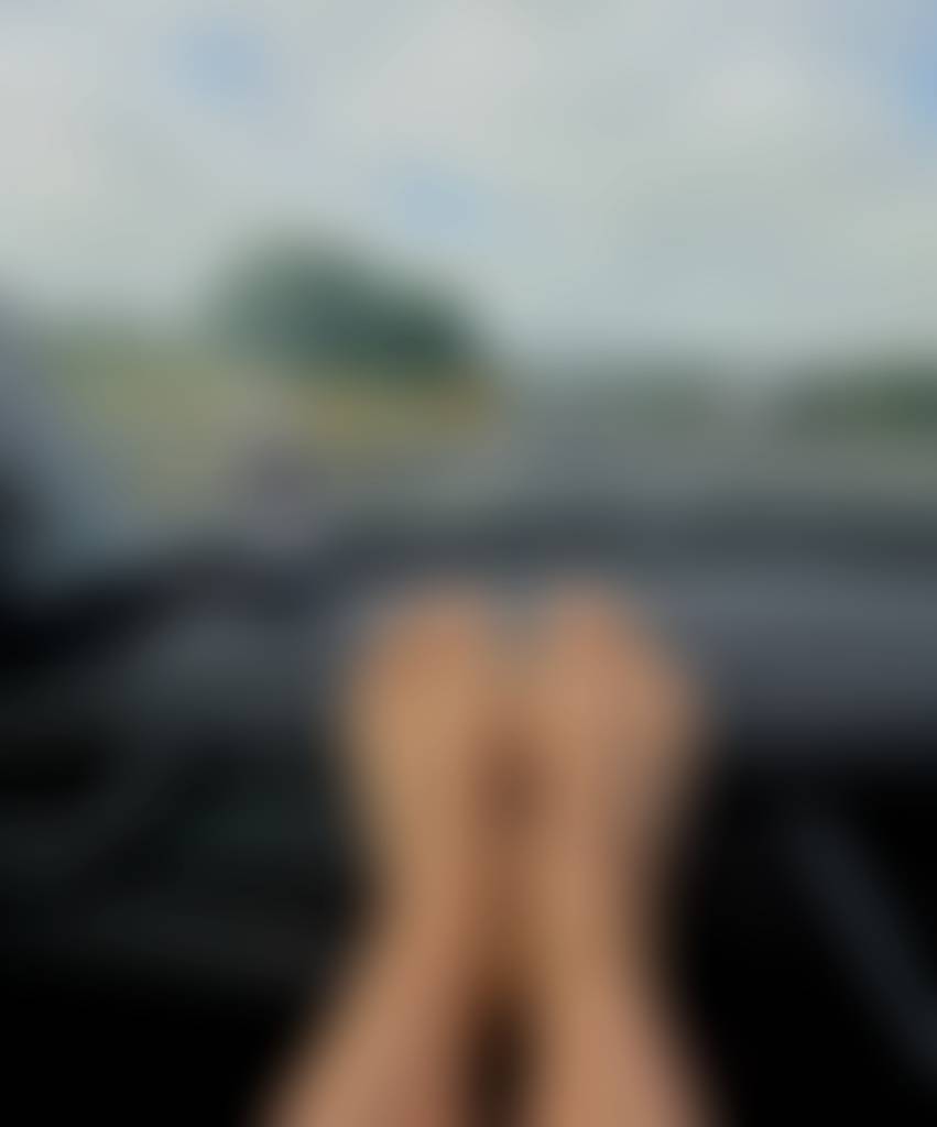 Passenger princess 😜. Open to requests. Get at me people 😝