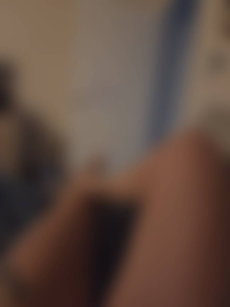 And chill.....😏Dm if youde like to chat 😉