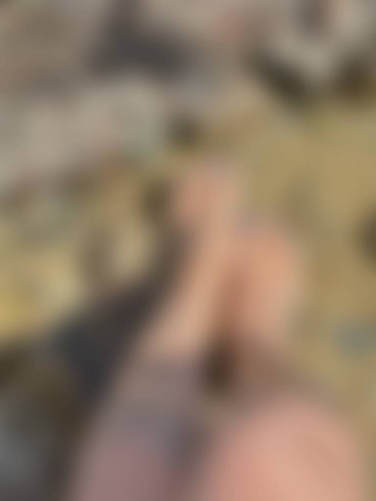 Beach toes