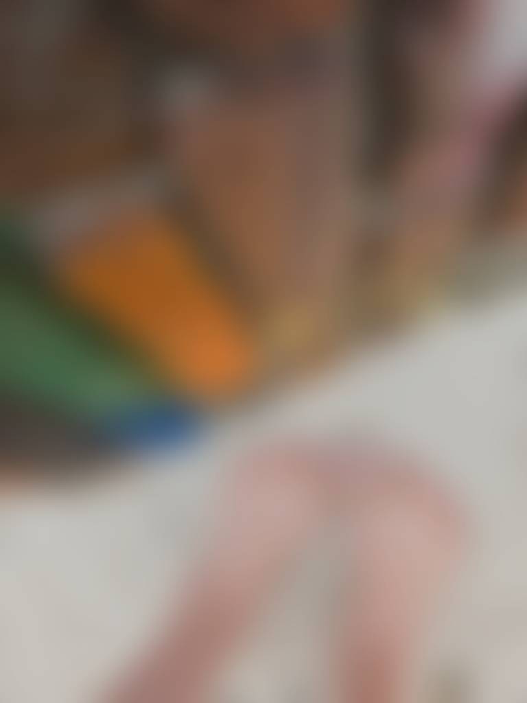 👣👣👣