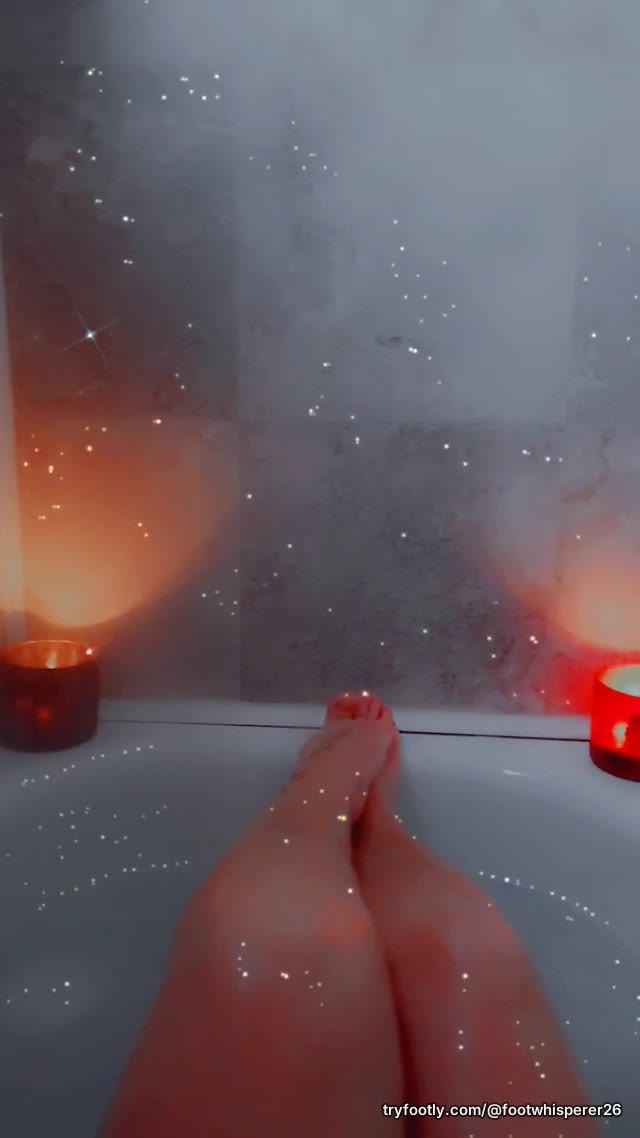 Bath time with candles... maybe next time bubbles if requested. 😘😘😘