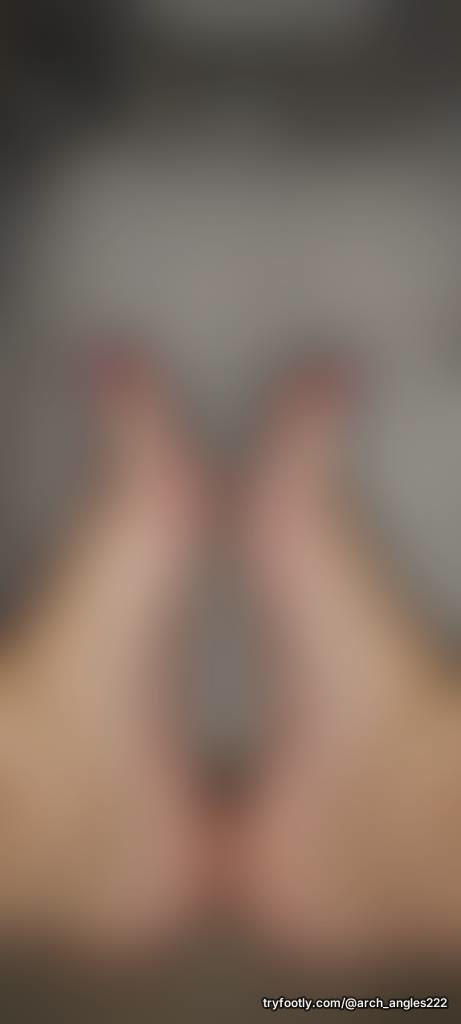 I will crush you under my pretty little foot and make you squirm! You dirty foot perv! Com