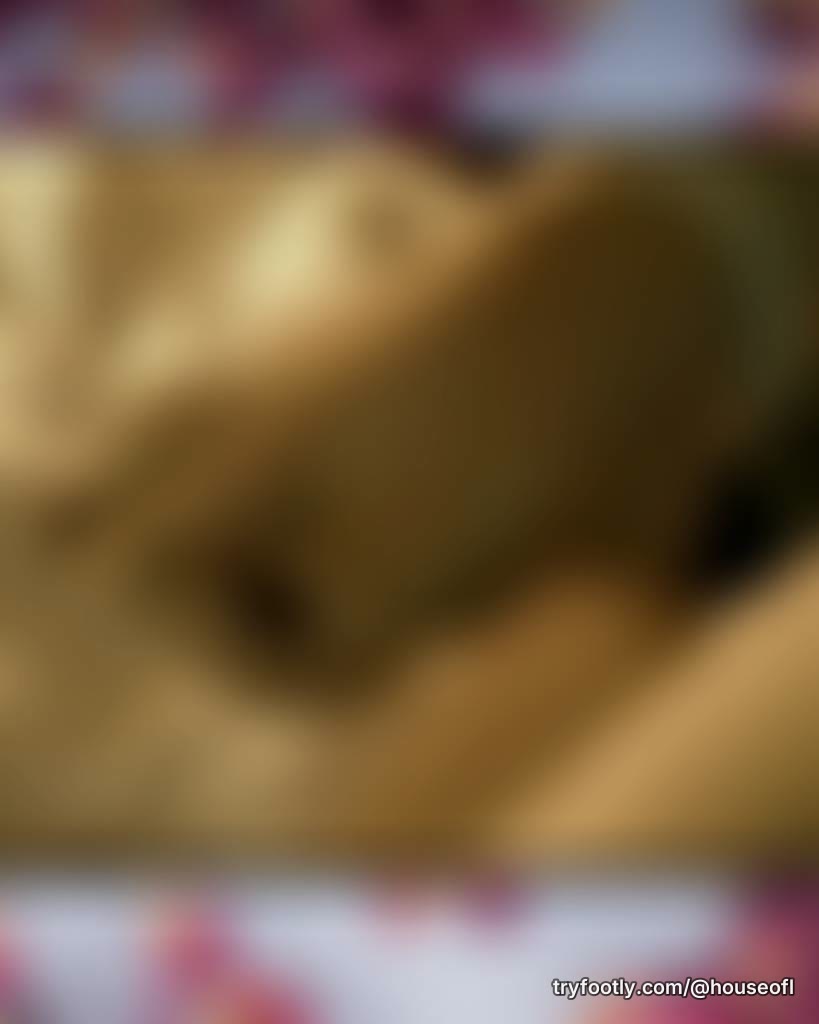 Toes are coming at you. #toes