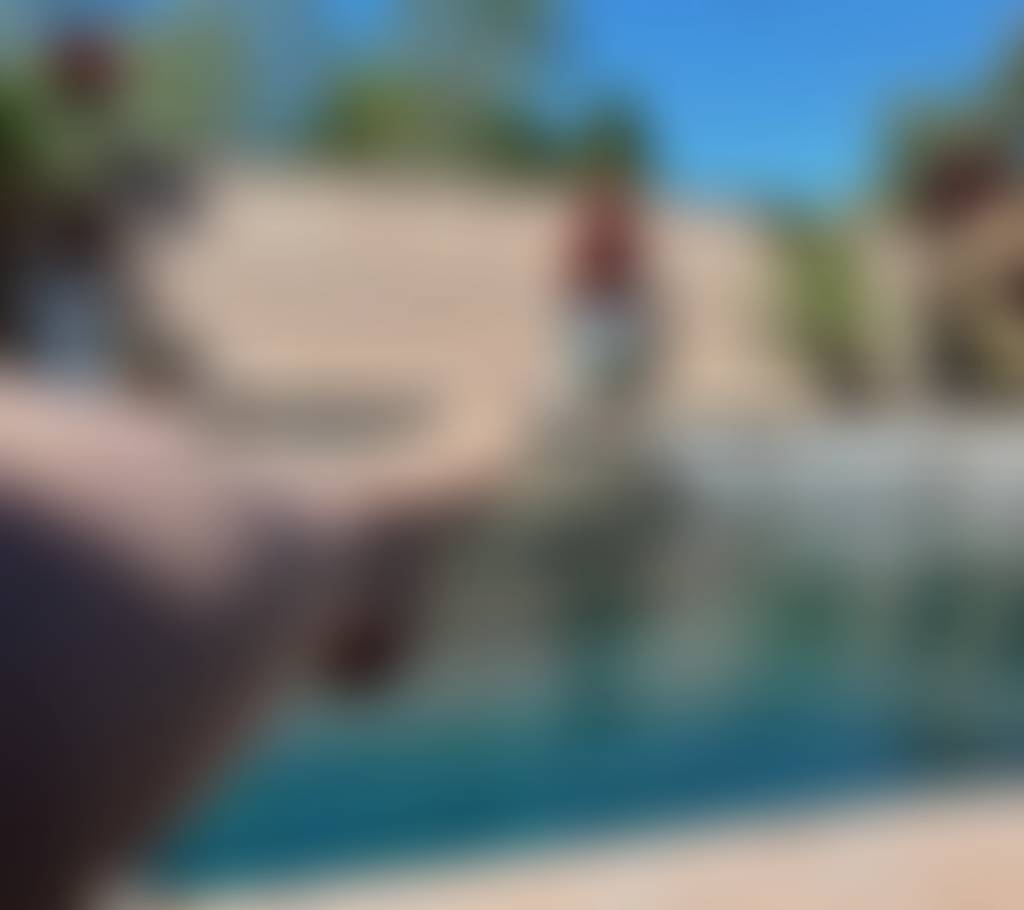 Poolside mini. You can pay $7 for this set or $8 for a monthly subscription that also incl
