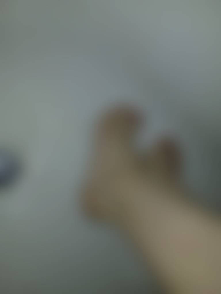 Soapy feet pics? 🤔🧼🫧