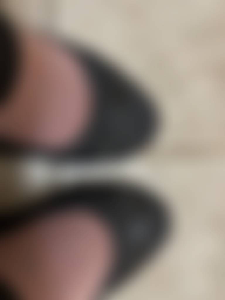 Work toes do you recognize how I’m dressed??? Let’s keep this professional