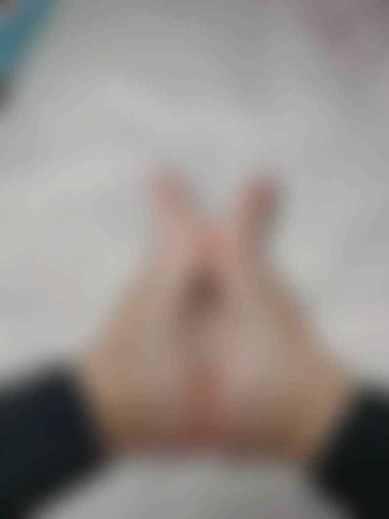 Quieres alguna foto especial de mis pies ? Suscribete y escríbeme, me encanta hablar y com
