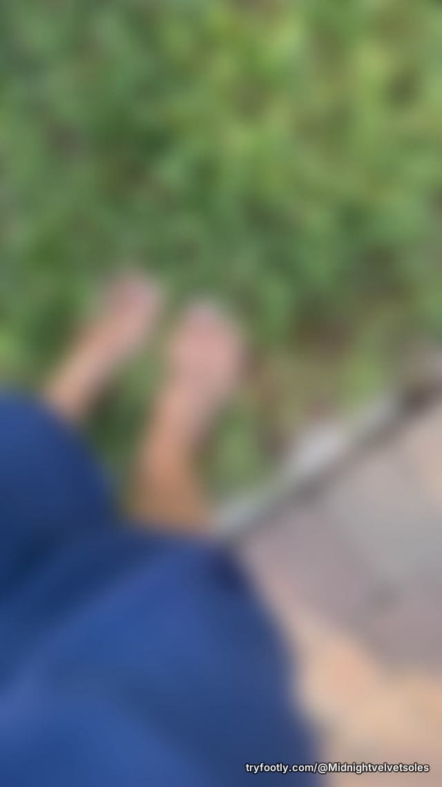 Barefoot and fresh