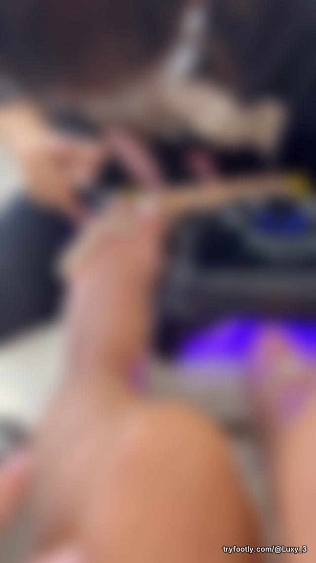 Cheeky little leg massage and pedicure vid 🙈