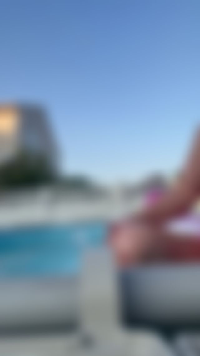 This is what your missing when you don’t subscribe;) just a taste for you 💋🦶🏼
