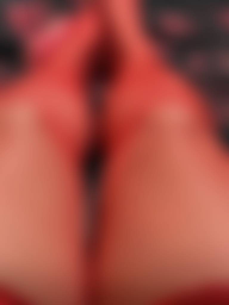 thick thighs in red thigh-highs. Want more subscribe and tell me what you wish to see! Let