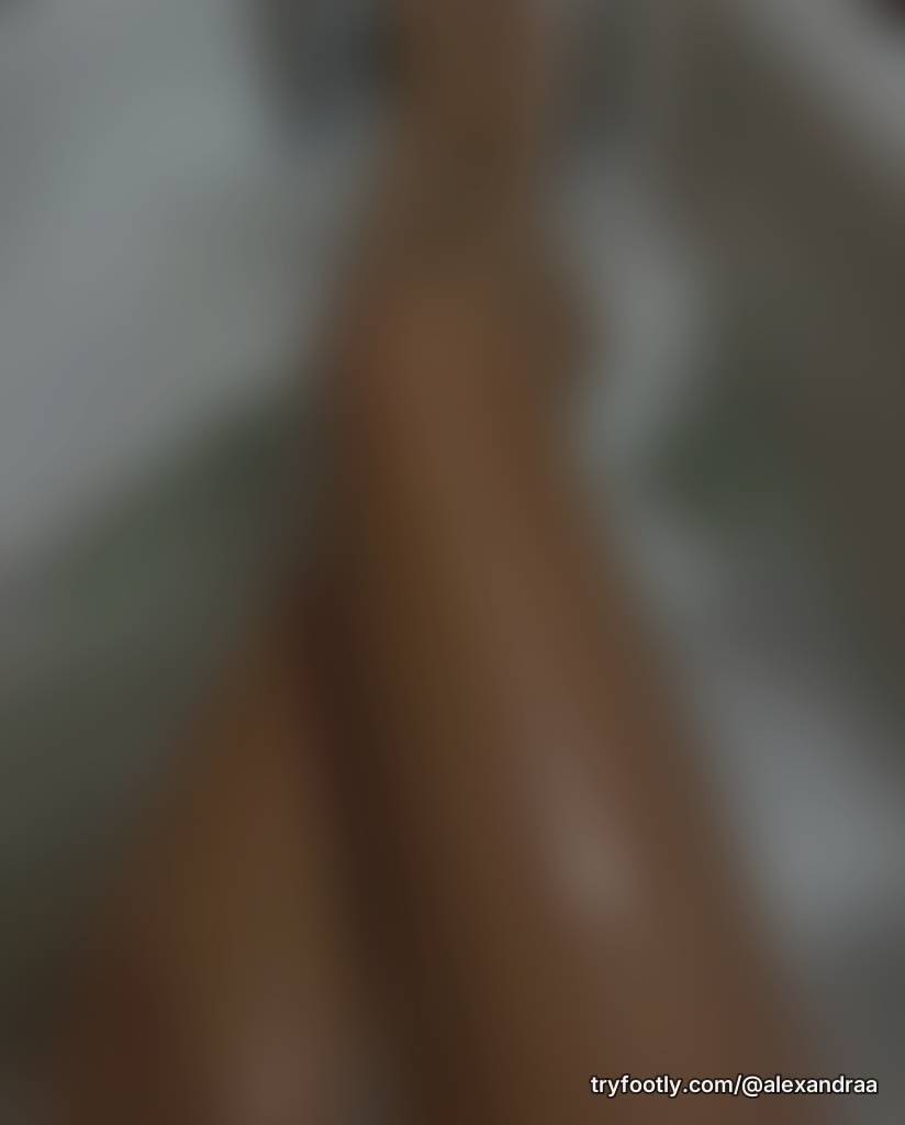 Would my legs fit well on your shoulders?🤭