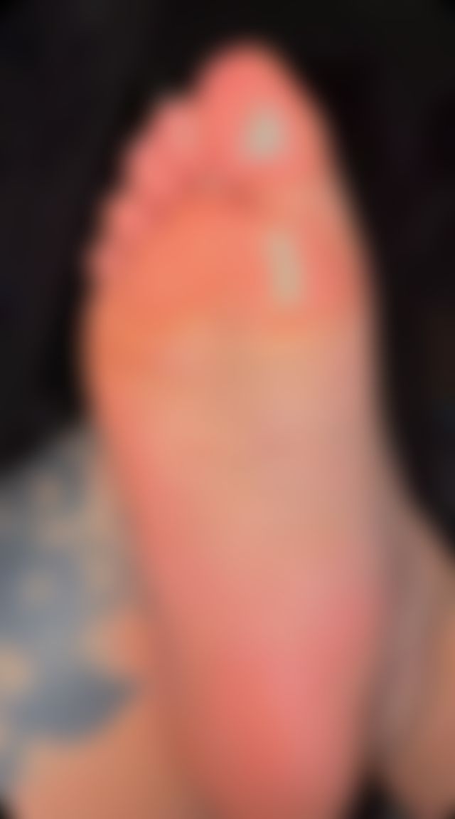 Be nice and say hello to my little piggies. Ugh look at that sole. Just waiting for you to