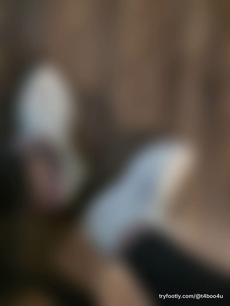 Hey new around here, hope to make some great connections. So lets chat.