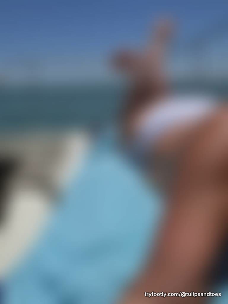 DM me for requests or customs! I hope you have the most amazing day!
