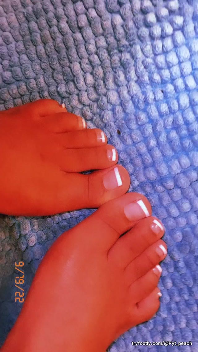 Do you like my French tip?🤭