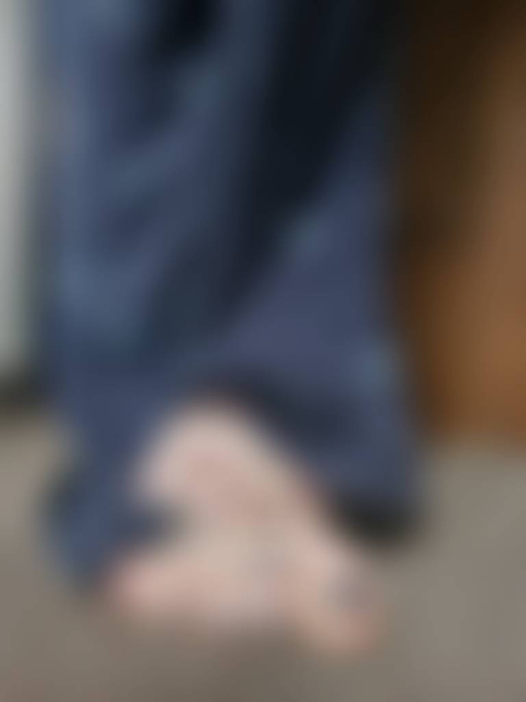 Dm for customs, Absolutely desperate for a glow up on these toes #chippednailvarnish #pedd