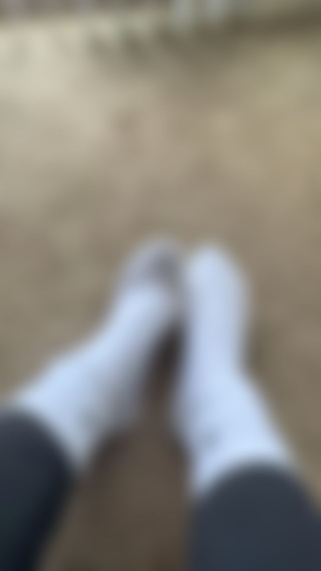 Post-gym sweaty feet! Need to see the socks come off?