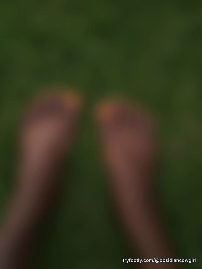 Should I crush an orange with these orange toes?