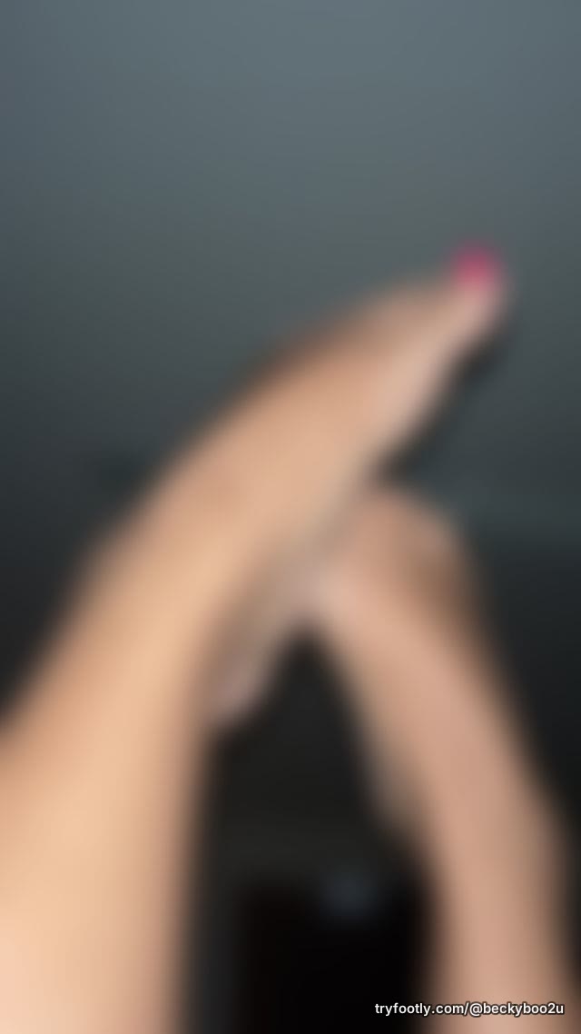 Late night 🦶🏼