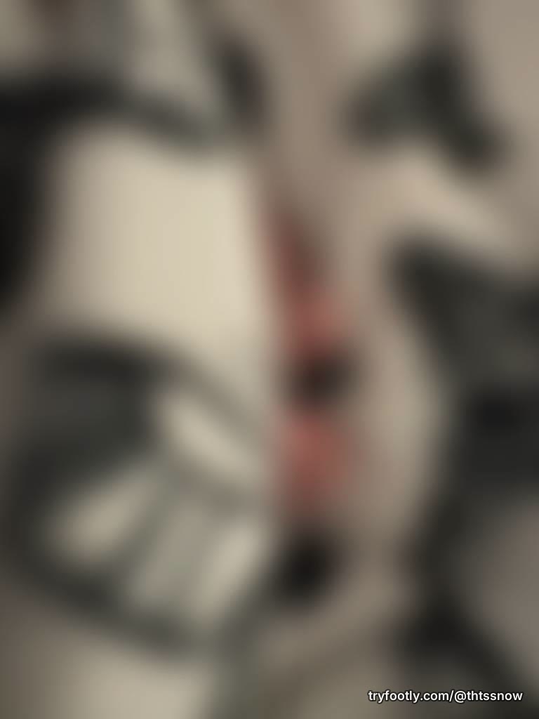 Just a glimpse 🤭 the rest is waiting for you 😏🖤