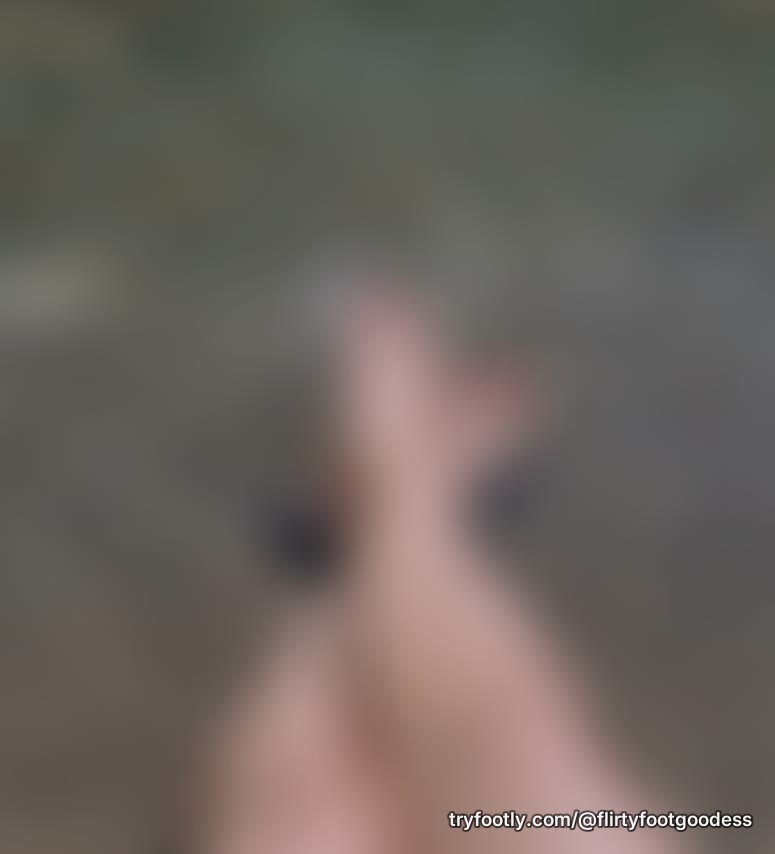 "Cool water, warm thoughts, and just enough temptation to keep you staring. ๐๐ฃโจ"