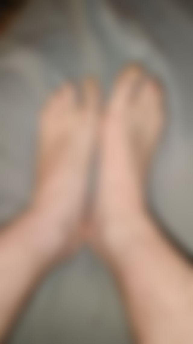 Clean, natural and just getting started 👣 More content coming soon… stay around if you wan