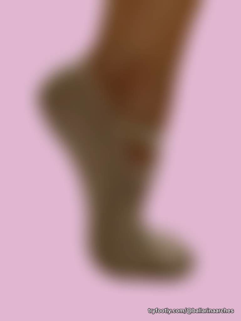 If you have a thing for ballerina feet, you're in the right place.