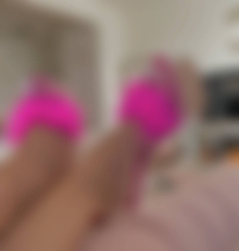 Pretty in pink and my favorite anklet #arch