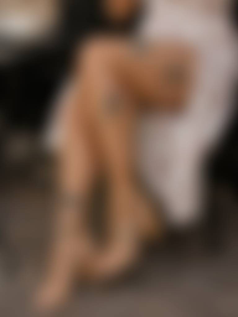 Show some love if u like what u see 🥰💛