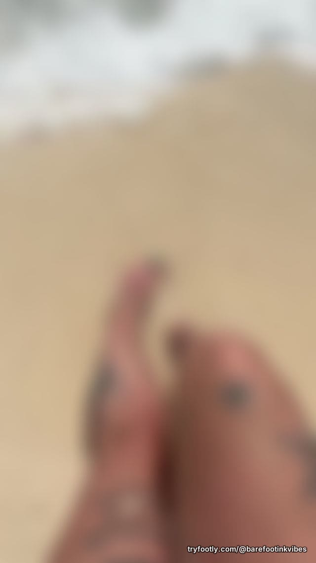 Sunshine Toes ☀️💦