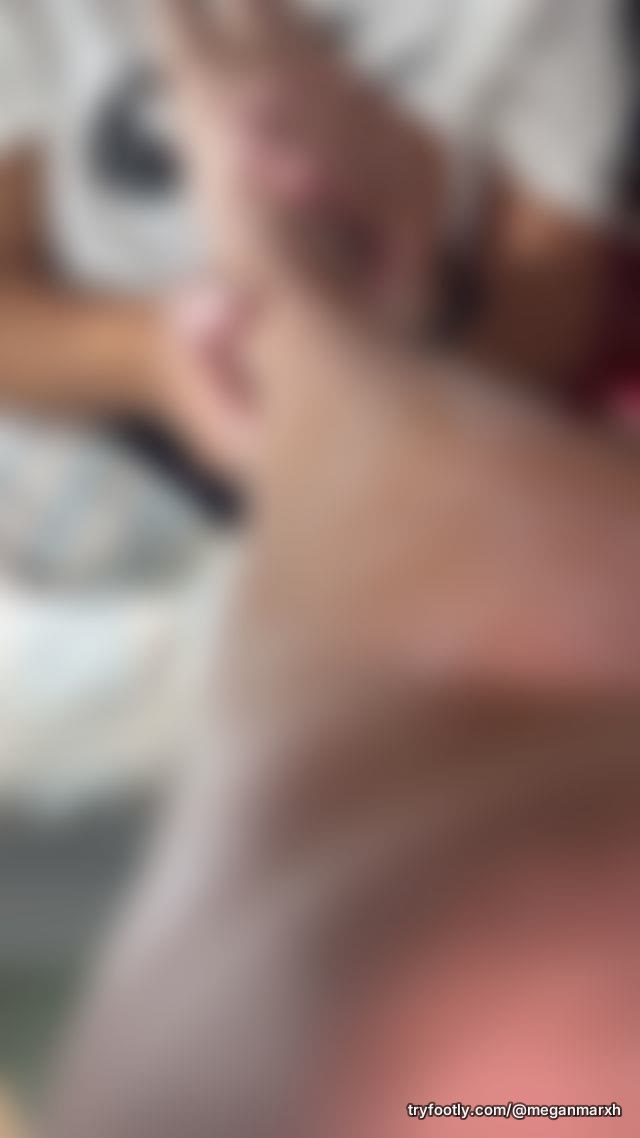 This hot lotion massage was everything and then some . Her hands were so gentle.
