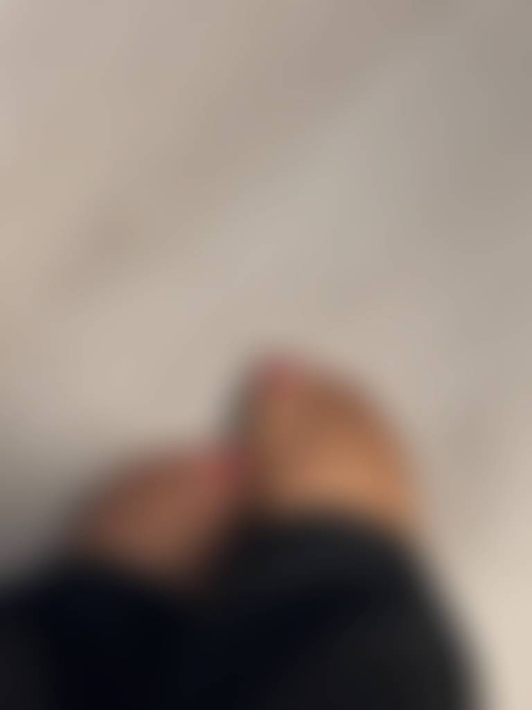 Hello 👣
