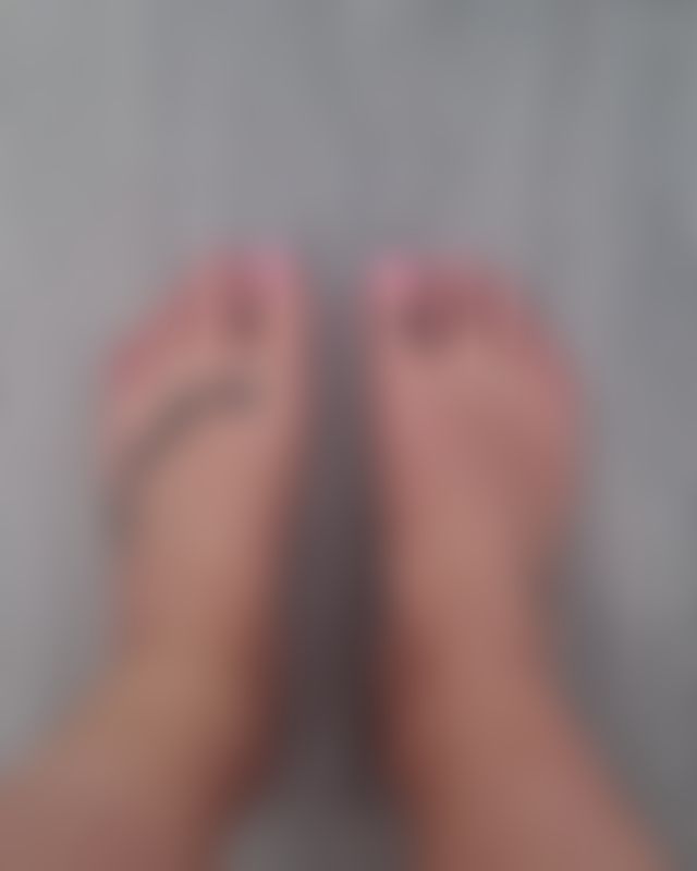 Self-care day freshing up my my tootsies 🥰