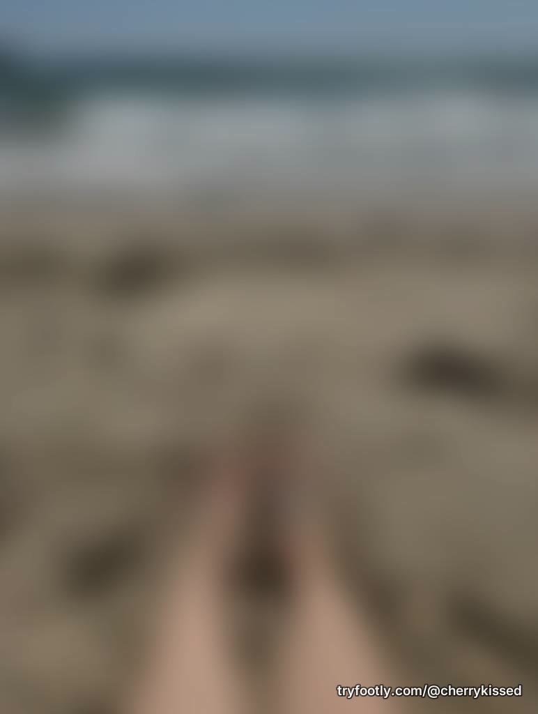 Hello , show a little love to my feet :)
