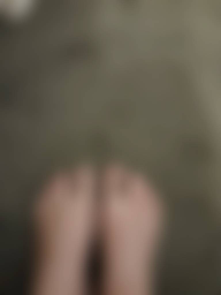 Clean toe nails without any polish :)